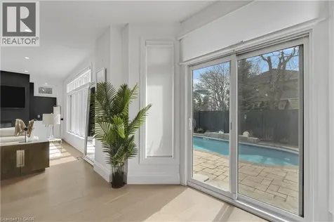 2324 Hilltop Lane Oakville ON L6M 3M8