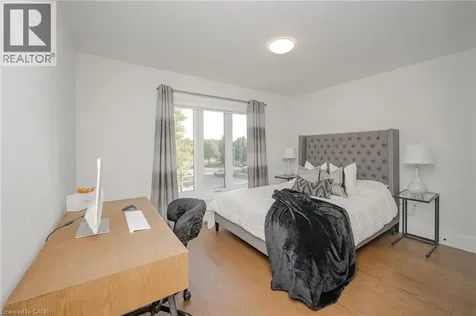 2324 Hilltop Lane Oakville ON L6M 3M8