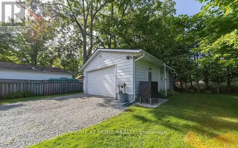 12 Lakeshore Road East Oro-medonte ON L0L 2E0