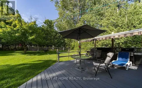 12 Lakeshore Road East Oro-medonte ON L0L 2E0