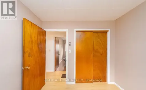 12 Lakeshore Road East Oro-medonte ON L0L 2E0