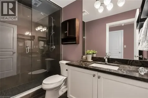 128 Garden Drive Oakville ON L6K 0H7