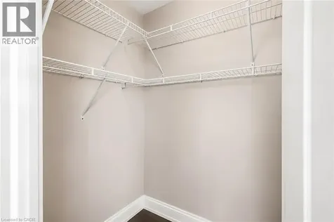 128 Garden Drive Oakville ON L6K 0H7