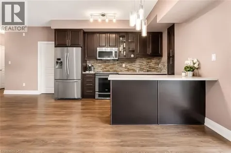 128 Garden Drive Oakville ON L6K 0H7