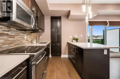 128 Garden Drive Oakville ON L6K 0H7