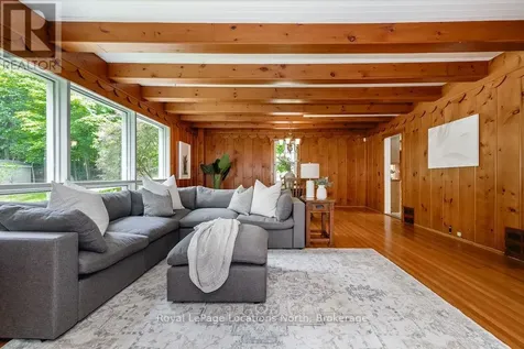 75 Burke Street Penetanguishene ON L9M 1B3