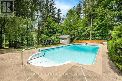 75 Burke Street Penetanguishene ON L9M 1B3