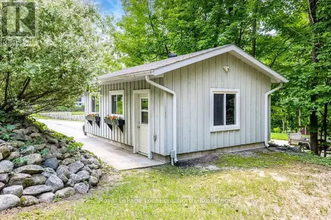 75 Burke Street Penetanguishene ON L9M 1B3
