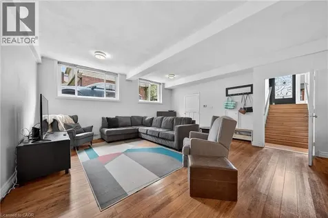 100 Mansion Street Kitchener ON N2H 2J9