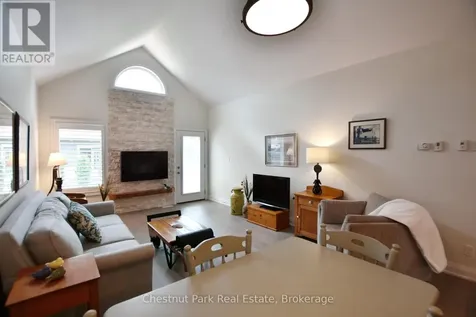 18 Sutton Lane Collingwood ON L9Y 0Z6
