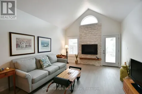 18 Sutton Lane Collingwood ON L9Y 0Z6