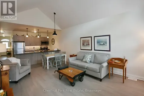 18 Sutton Lane Collingwood ON L9Y 0Z6