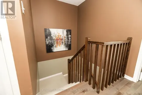 238 Arrita Street Ottawa ON K2S 0J7