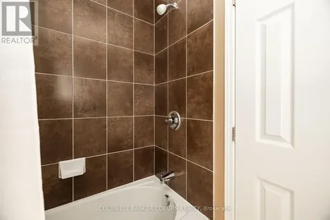 238 Arrita Street Ottawa ON K2S 0J7