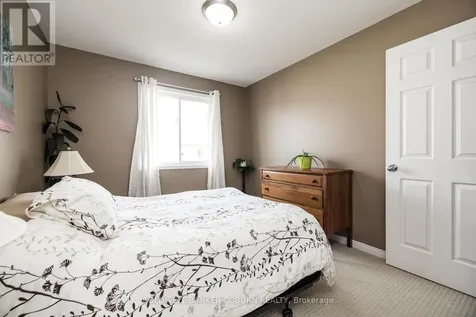 238 Arrita Street Ottawa ON K2S 0J7