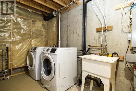 238 Arrita Street Ottawa ON K2S 0J7