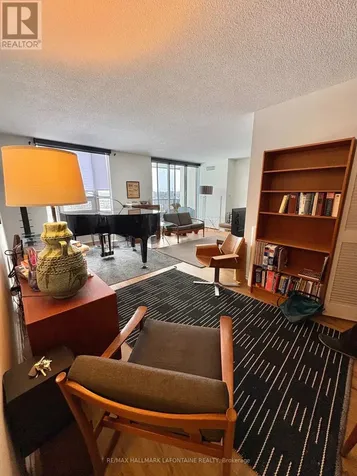 2951 Riverside Drive Ottawa ON K1V 8W6