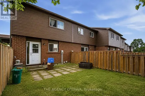 3202 Stockton Drive Ottawa ON K1T 1S1