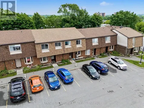 909D Elmsmere Road Ottawa ON K1J 8G4
