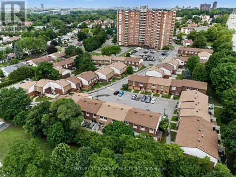 909D Elmsmere Road Ottawa ON K1J 8G4