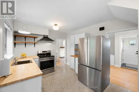 631 Courtenay Avenue Ottawa ON K2A 3B6