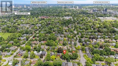 631 Courtenay Avenue Ottawa ON K2A 3B6