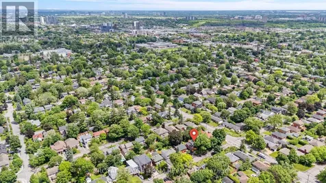 631 Courtenay Avenue Ottawa ON K2A 3B6