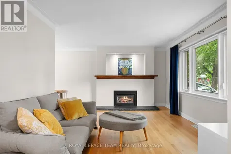 631 Courtenay Avenue Ottawa ON K2A 3B6