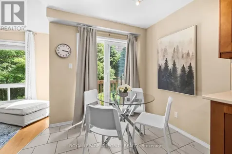 25 Crystal Park Crescent Ottawa ON K2C 3Z8