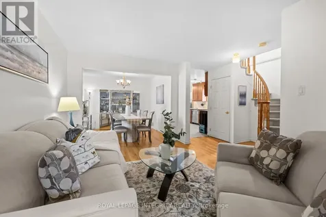 25 Crystal Park Crescent Ottawa ON K2C 3Z8