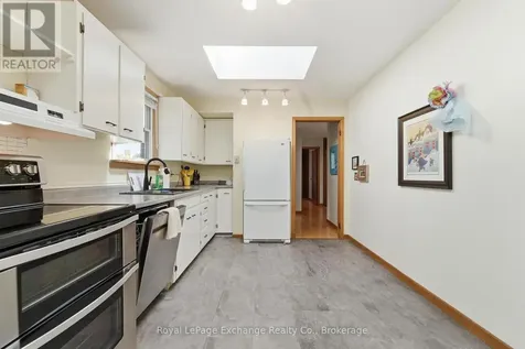 136 Kingsway Street Kincardine ON N2Z 1B6