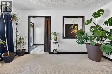 15 Ellen Avenue Hamilton ON L8G 5A9