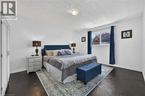 15 Ellen Avenue Hamilton ON L8G 5A9