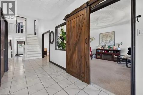 15 Ellen Avenue Hamilton ON L8G 5A9