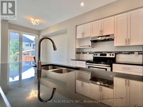 637 Tennant Way Ottawa ON K4M 0C7