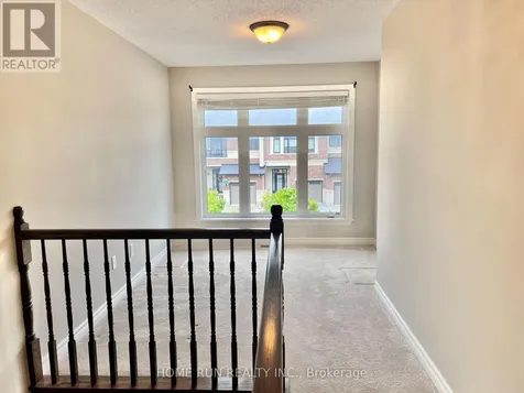637 Tennant Way Ottawa ON K4M 0C7