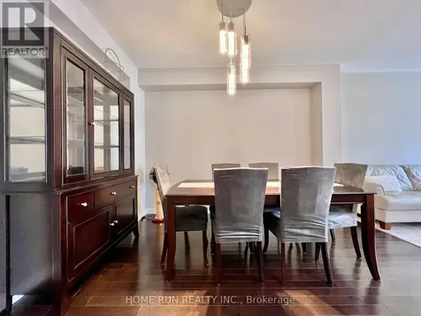 637 Tennant Way Ottawa ON K4M 0C7
