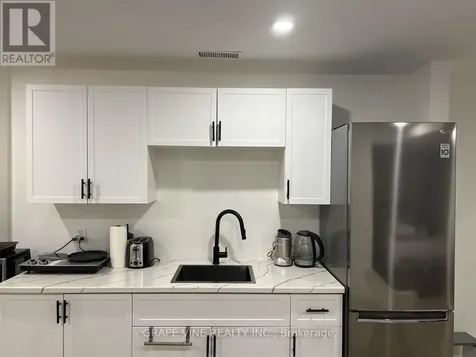 2209 Angelica Avenue Ottawa ON K4A 0S7