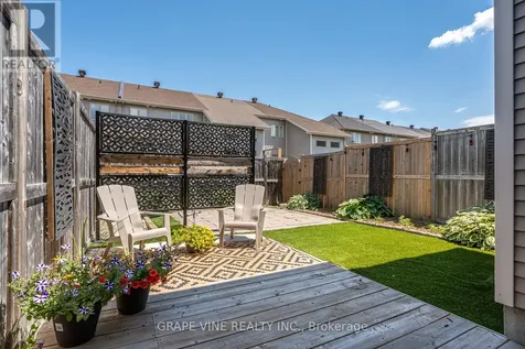 2209 Angelica Avenue Ottawa ON K4A 0S7