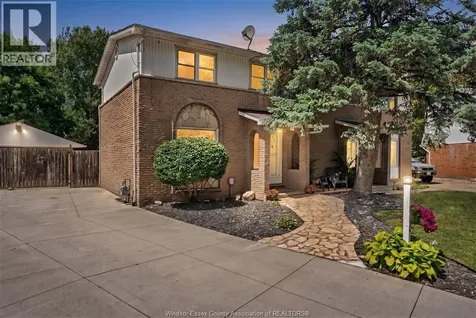 10700 Atwater Crescent Windsor ON N8R 1N6
