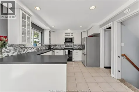 10700 Atwater Crescent Windsor ON N8R 1N6