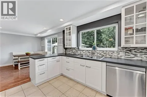 10700 Atwater Crescent Windsor ON N8R 1N6