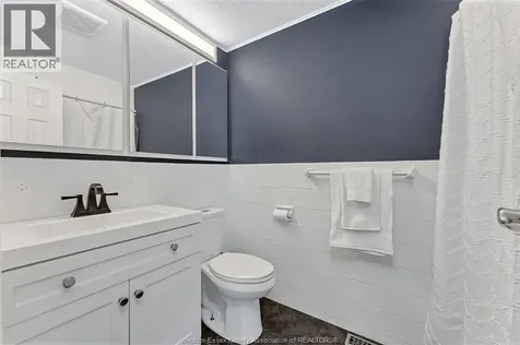 10700 Atwater Crescent Windsor ON N8R 1N6