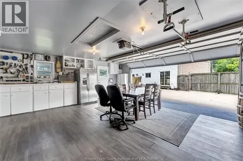 10700 Atwater Crescent Windsor ON N8R 1N6