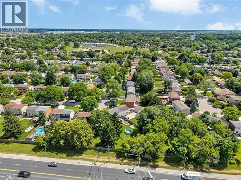 10700 Atwater Crescent Windsor ON N8R 1N6