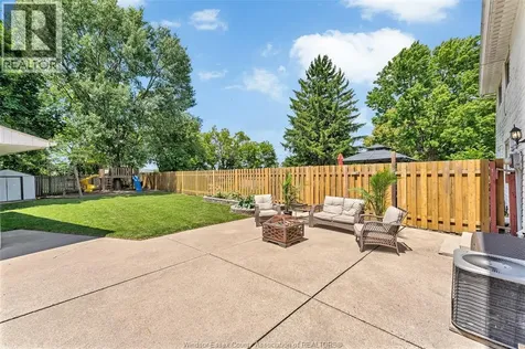 10700 Atwater Crescent Windsor ON N8R 1N6