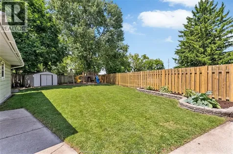 10700 Atwater Crescent Windsor ON N8R 1N6