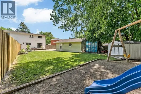 10700 Atwater Crescent Windsor ON N8R 1N6