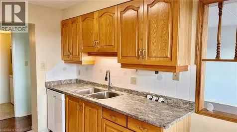5 Mill Pond Court Simcoe ON N3Y 5J6