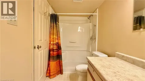 5 Mill Pond Court Simcoe ON N3Y 5J6